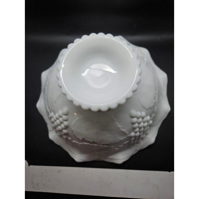 Mid-Century Modern Vintage l.e. Smith White Milk Glass Grape & Leaves Pedestal Compote C1980s Usa 10"dia For Sale - Image 3 of 4