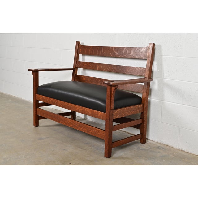 L. & J.G. Stickley, Inc. L. & J. G. Stickley Antique Mission Oak Arts & Crafts Bench or Settee, Circa 1910 For Sale - Image 4 of 11