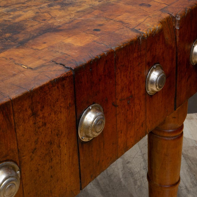 Early 20th Century Antique Maple Butcher Block c.1930 For Sale - Image 5 of 9