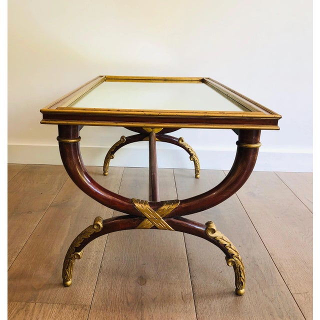 Wood Maison Hirch, Neoclassical Style Carved & Gilt Wood Coffee Table with Mirror Top For Sale - Image 7 of 13