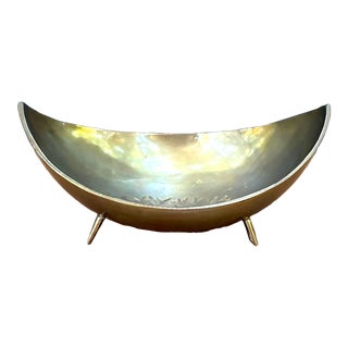 Midcentury Atomic Brass Curved 4-Leg Bowl For Sale