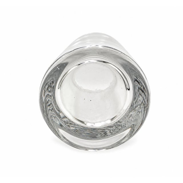 The Carlyle Hotel Nyc Glass Cocktail Pitcher Barware New York City For Sale - Image 4 of 11