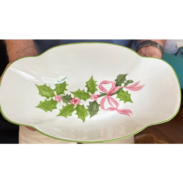 Los Angeles Pottery. Laurie Gates 1999 3 Pieces. Pedestal Compote, Oval Scalloped Bowl, Octagonal Platter. Grandmillenial, Christmas, Cottagecore For Sale - Image 4 of 6