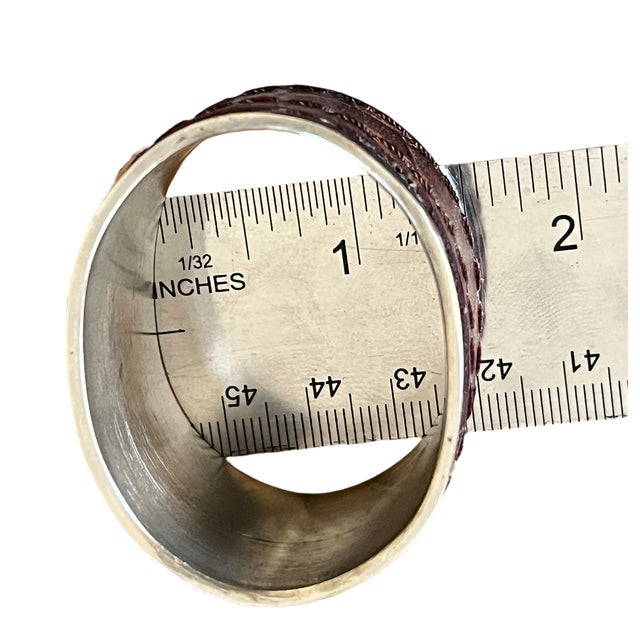 Brown Safari Brown Crocodile-Embossed Napkin Rings With Silver-Tone Trim After Ralph Lauren — New & Unused - Set of Eight For Sale - Image 8 of 9