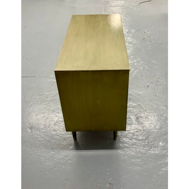 Mid-Century Modern 1960s Green Three Drawers Dresser by Khoury For Sale - Image 3 of 12