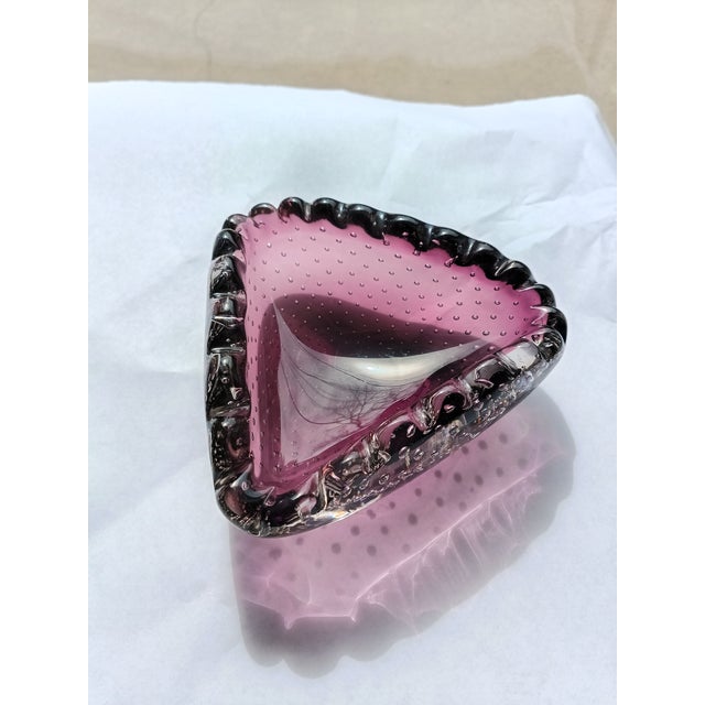 Mid-Century Modern Vintage Murano Attributed Sommerso & Bullicante Art Glass Bowl/Ashtray – Amethyst Plum Triangular Form – Italy For Sale - Image 3 of 9