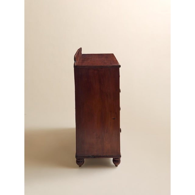 The Vintage Early American Mahogany Dresser With Inlay Detailing For Sale - Image 4 of 12