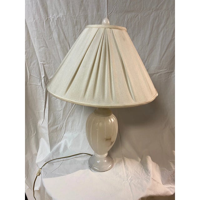 Sarreid Ltd. Alabaster Table Lamp by DI Erra for Sarreid For Sale - Image 4 of 13