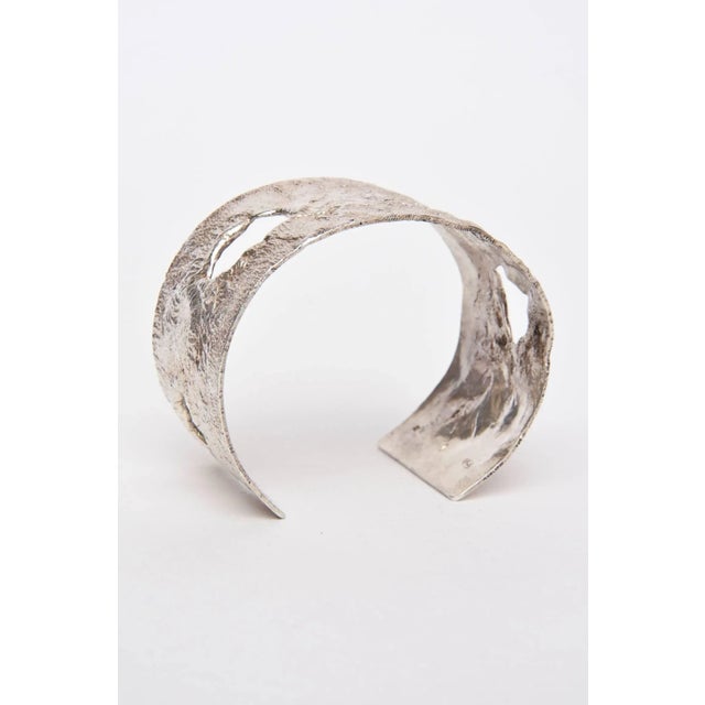 Modern Vintage Italian Sterling Silver Cut Out Cuff Bracelet Signed 80's For Sale - Image 3 of 10