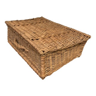 Vintage Willow Wicker Hamper French Basket #1 For Sale