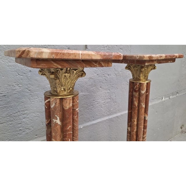 Presentation Columns in Pink Marble and Bronze, Set of 2 For Sale - Image 5 of 6