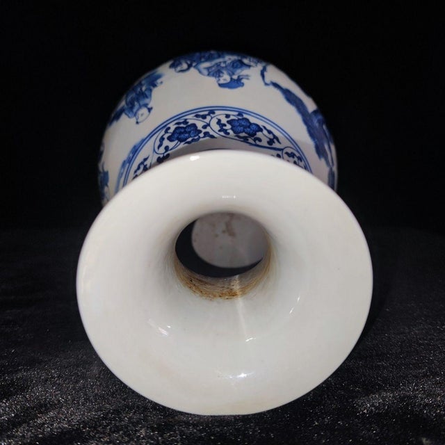 Ceramic Vintage Blue and White Porcelain Yuhuchun Vase With Figural Scene For Sale - Image 7 of 8