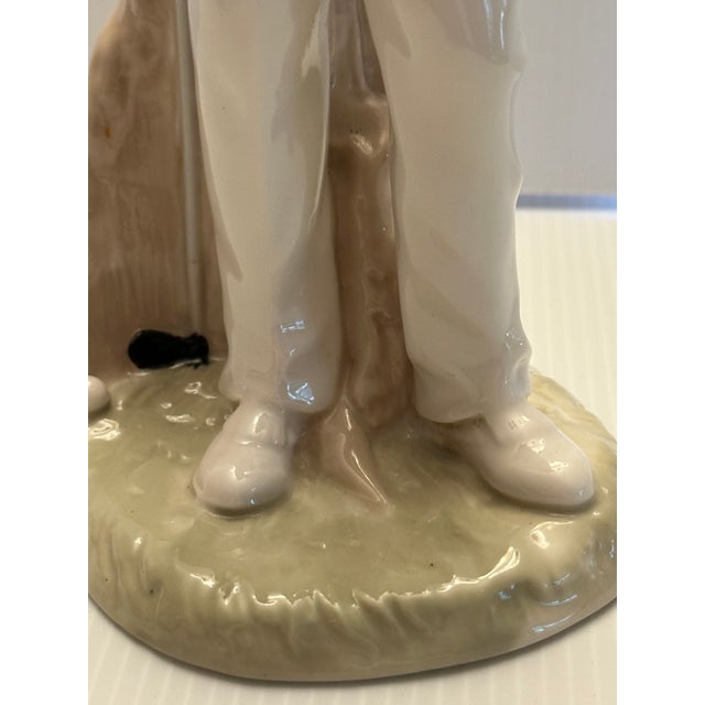 1980s 1980s Royal Doulton England "Golfer" Figurine Hn2992 Signed Robert i.tabbenor For Sale - Image 5 of 12