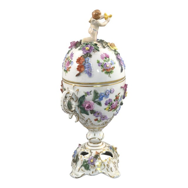 White Vintage Porcelain Potpourri Urn from Carl Thieme, 1901 For Sale - Image 8 of 15