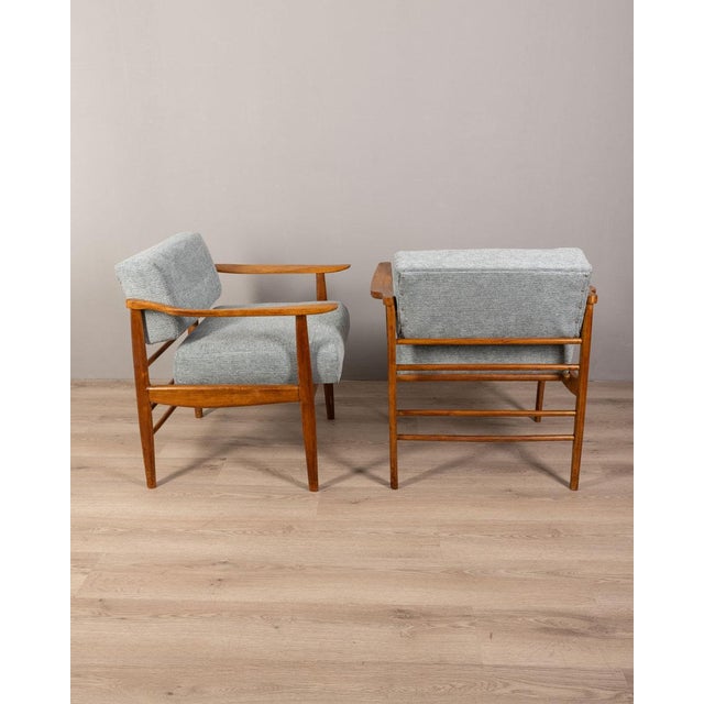 Pair of armchairs with wooden structure and gray fabric covering, the backrest is adjustable, Italian design, 1960s.