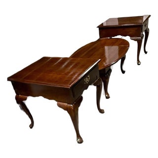 Mid 20th Century Queen Anne Style Table Set For Sale