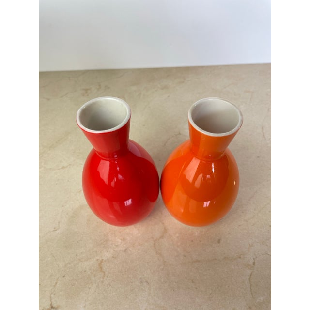 Mid-Century Modern Pair Vintage Omc Japan Ceramic Sake Bottles, Red & Orange For Sale - Image 3 of 7