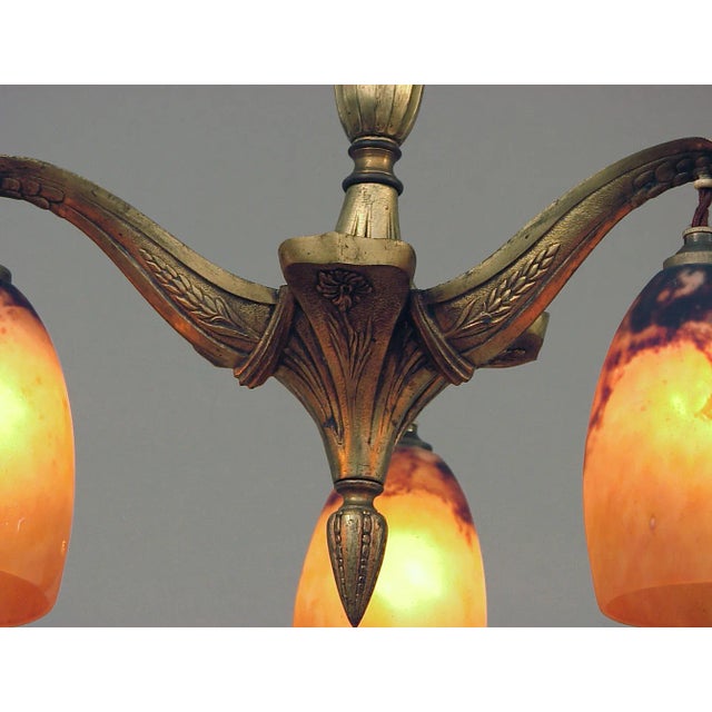 1900 - 1909 1900s French Art Nouveau Light Fixture With Three Daum Shades For Sale - Image 5 of 9