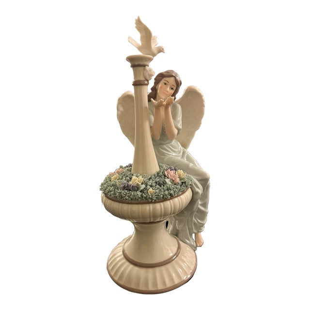 Grandeur Noel Porcelain Angel 2002 Collectors Edition 14in For Sale