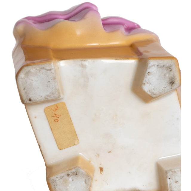 1930s Art Deco Porcelain Powder Jewelry Box with Woman, 1930s For Sale - Image 5 of 12