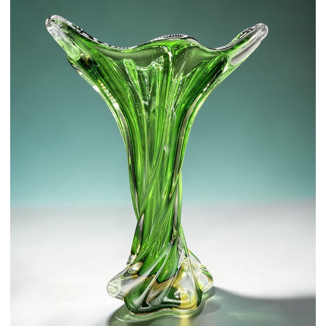 Mid-Century Modern Vintage Murano Submerged Woven Vase, 1960s For Sale - Image 3 of 14