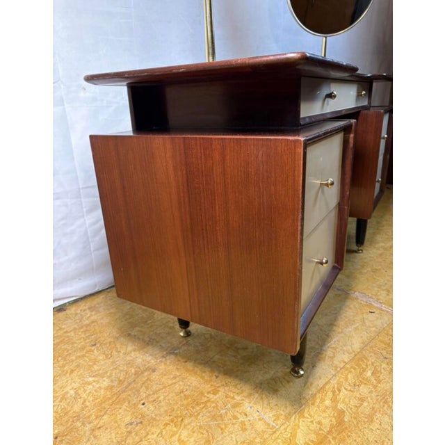 Vintage Teak Dressing Table from G-Plan, 1950 For Sale - Image 13 of 15