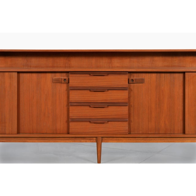 Mid-Century Modern English Teak Credenza / Sideboard, 1960s For Sale - Image 4 of 14
