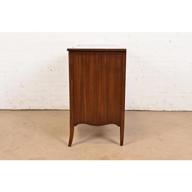 French Provincial Louis XV Carved Mahogany Dresser by White Furniture, Circa 1960s For Sale - Image 14 of 15