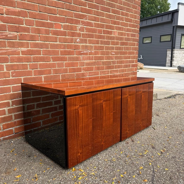 Vintage Henredon Petite Wood & Black Lacquer Media Cabinet For Sale - Image 4 of 10