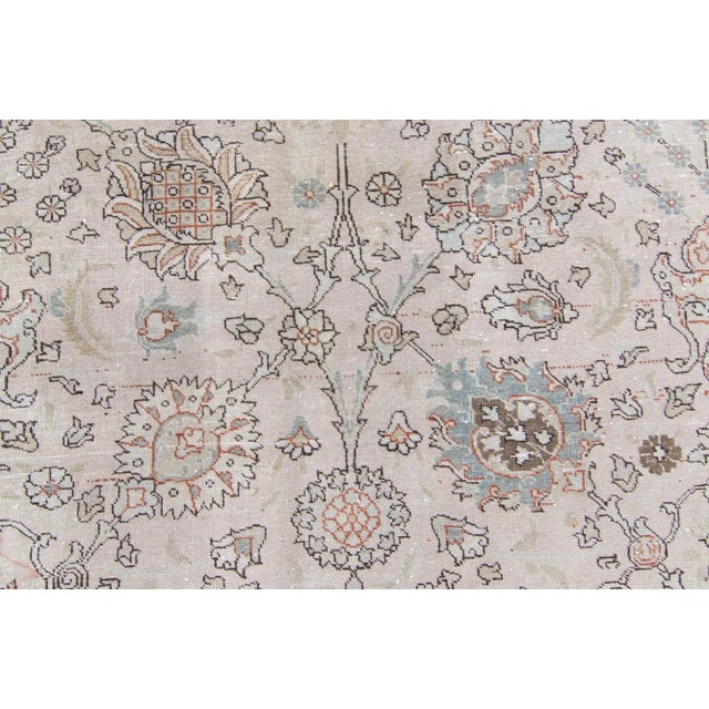Textile House of Séance - 1920s Vintage Large Caucasian Floral Neutral Wool Pile Hand-Knotted Rug - 9′1″ × 12′8″ For Sale - Image 7 of 11