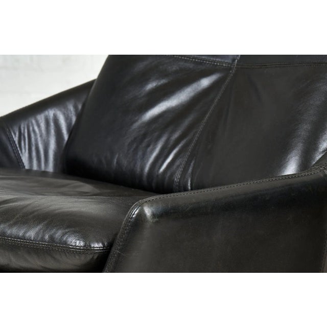 Black Leather Lounge Chairs With Calacatta Marble Bases, 1970 For Sale - Image 11 of 13