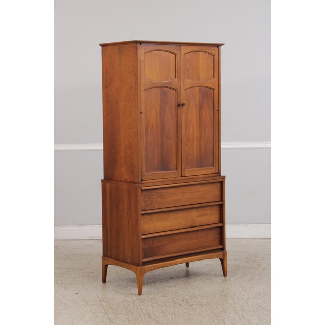 Mid-Century Modern Lane Walnut Mid Century Modern Gentlemens Chest Armoire For Sale - Image 3 of 18