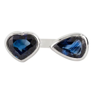 18k Gold Natural Blue Sapphire Pear & Heart Modern Toi Et Moi Ring Size 7 For Sale