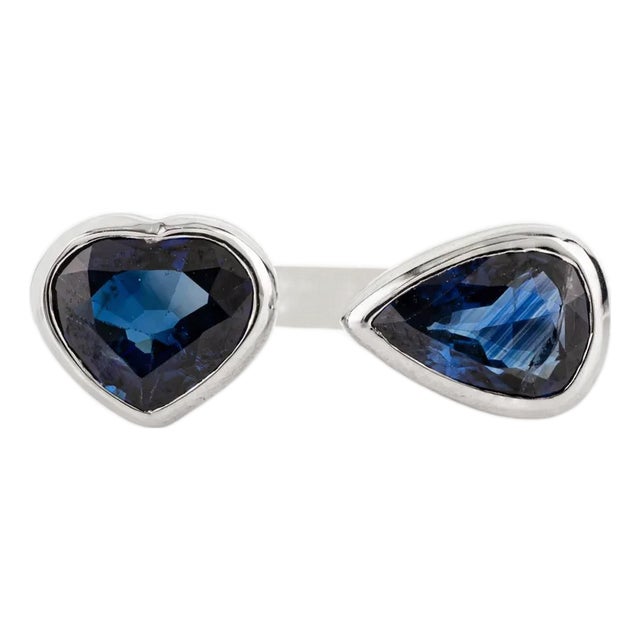 18k Gold Natural Blue Sapphire Pear & Heart Modern Toi Et Moi Ring Size 7 For Sale