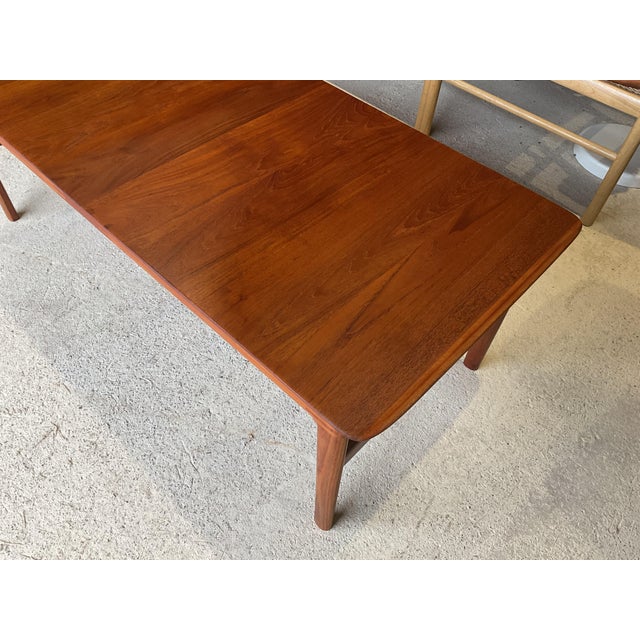 Teak Model 640 Coffee Table by Peter Hvidt & Orla Mølgaard-Nielsen for France & Søn For Sale - Image 15 of 18