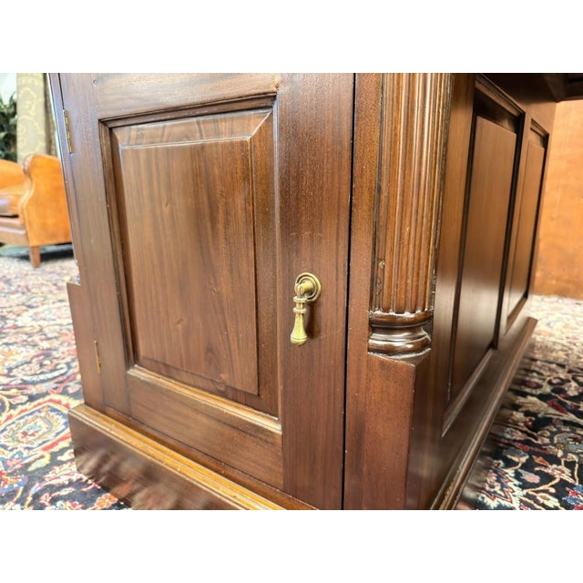 English Chesterfield Desk in Teak For Sale - Image 12 of 18