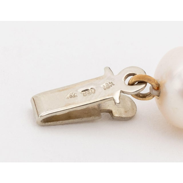 Classic Freshwater Pearl 18k Yellow Gold Diamond Necklace For Sale - Image 10 of 10
