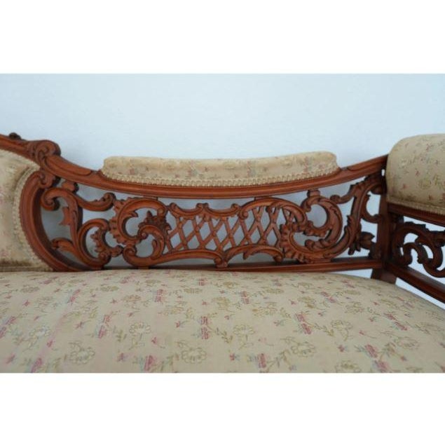 Tan Antique Carved Walnut Victorian Conversation Settee For Sale - Image 8 of 16