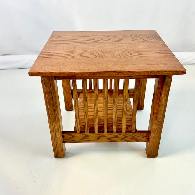 Wood 1990s Vintage Arts & Crafts Mission Oak Slatted Side Table, After Stickley. For Sale - Image 7 of 12