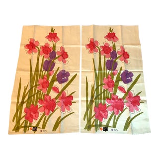 20th Century Cottage Vera Linen Floral Kitchen Towels - a Pair For Sale