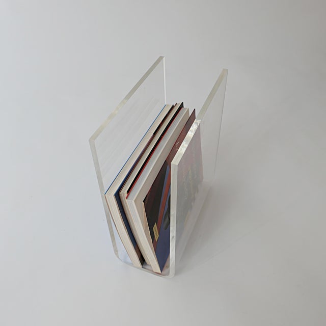 Vintage Acrylic Glass Magazine Rack attributed to David Lange, 1970s For Sale - Image 4 of 7