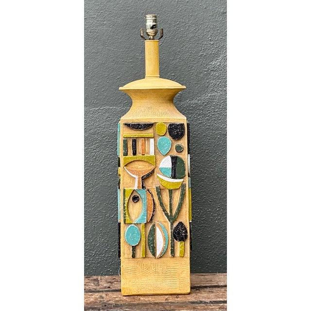 Vintage Mid-Century Modern Abstract Ceramic Table Lamp For Sale - Image 4 of 12