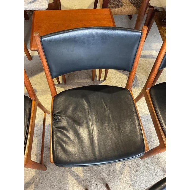 Mid-Century Danish Dining Chairs by Kai Lyngfeldt Larsen for Vejen Polstermöbelfabrik, Set of 6 For Sale - Image 6 of 18
