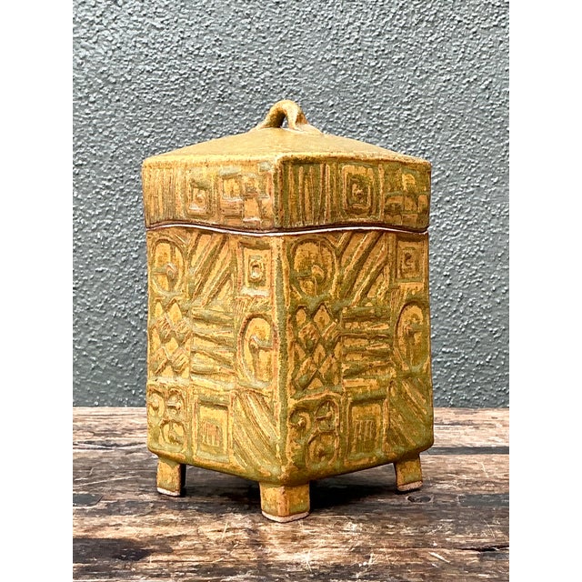 Late 20th Century Vintage Textured Ceramic Lidded Box For Sale - Image 5 of 13