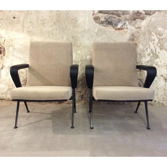 Friso Kramer Vintage Lounge Chairs by Friso Kramer for Ahrend De Cirkel, 1960s, Set of 2 For Sale - Image 4 of 12