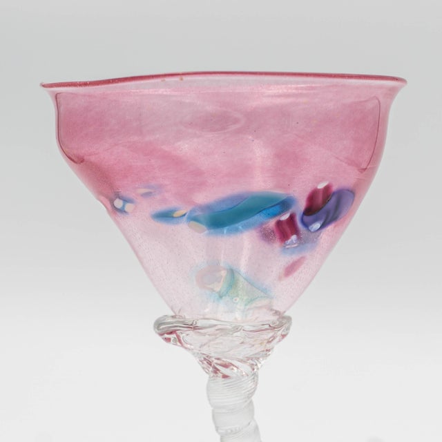 Modern 1970s Leon Applebaum Signed Art Glass Twisted and Tilt Martini Goblets- a Pair For Sale - Image 3 of 10
