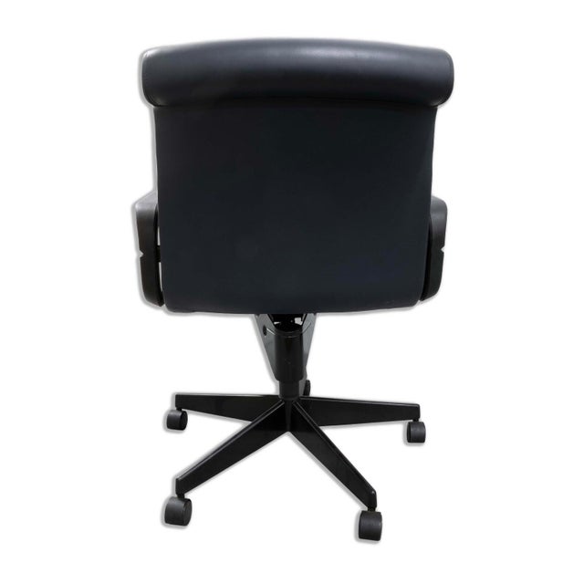 Sleek and sophisticated, this Richard Sapper Navy Office Chair for Knoll brings timeless elegance to any workspace. Known...