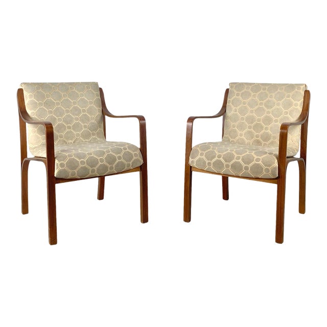 Pair of Vintage 1970s Bentwood Lounge Armchairs — Mid-Century Modern, Thonet Style For Sale