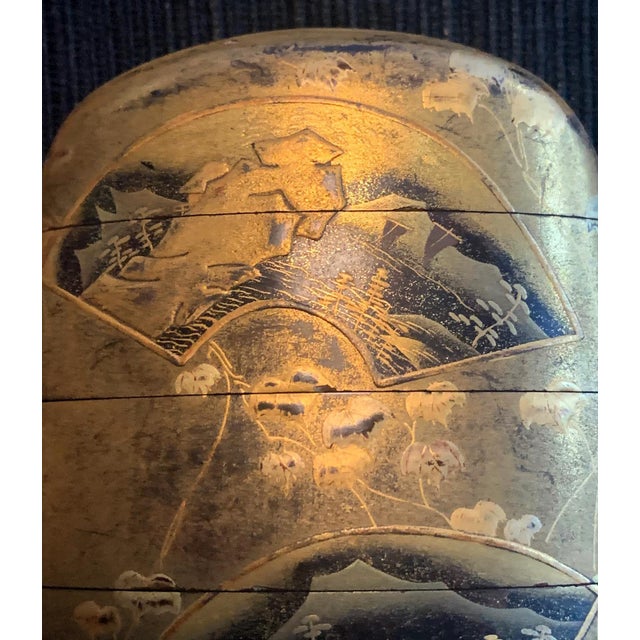Wood Fine Japanese Lacquered Inro by Yutokusai For Sale - Image 7 of 16