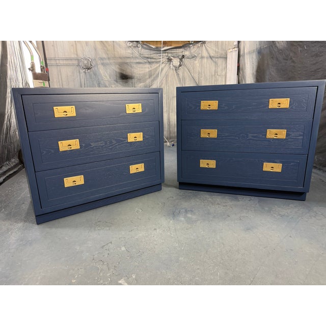 * Authentic Henredon quality craftsmanship * Pair of matching campaign-style chests * Professionally refinished in...